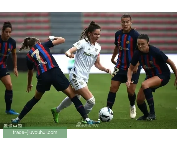 斯坦威引领拜仁女足进攻远射制胜技巧全解析